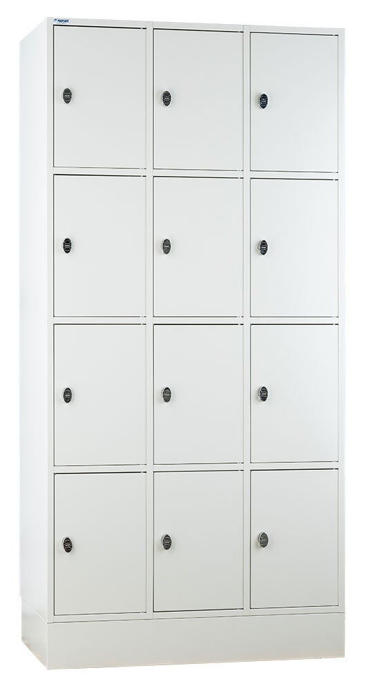 Förvaringsskåp 1750x900x550mm, 3 dörrar i bredd, 4 dörrar i höjd